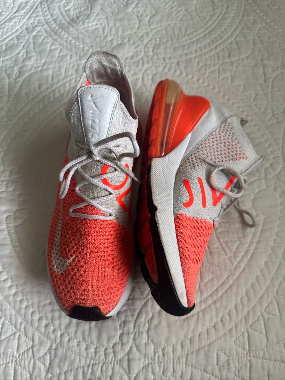 Nike Air Max 270 Flyknit - Coral/White